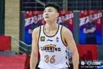 手感冰凉！鄢手骐13投仅3中得8分1板1断 还出现了3失误